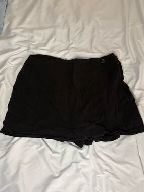 Nine West Black Pull-On Skort